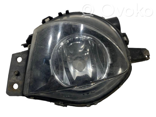 Miglas lukturis priekšā