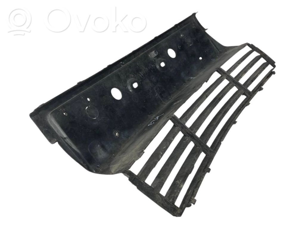 Lower grille (three-piece)