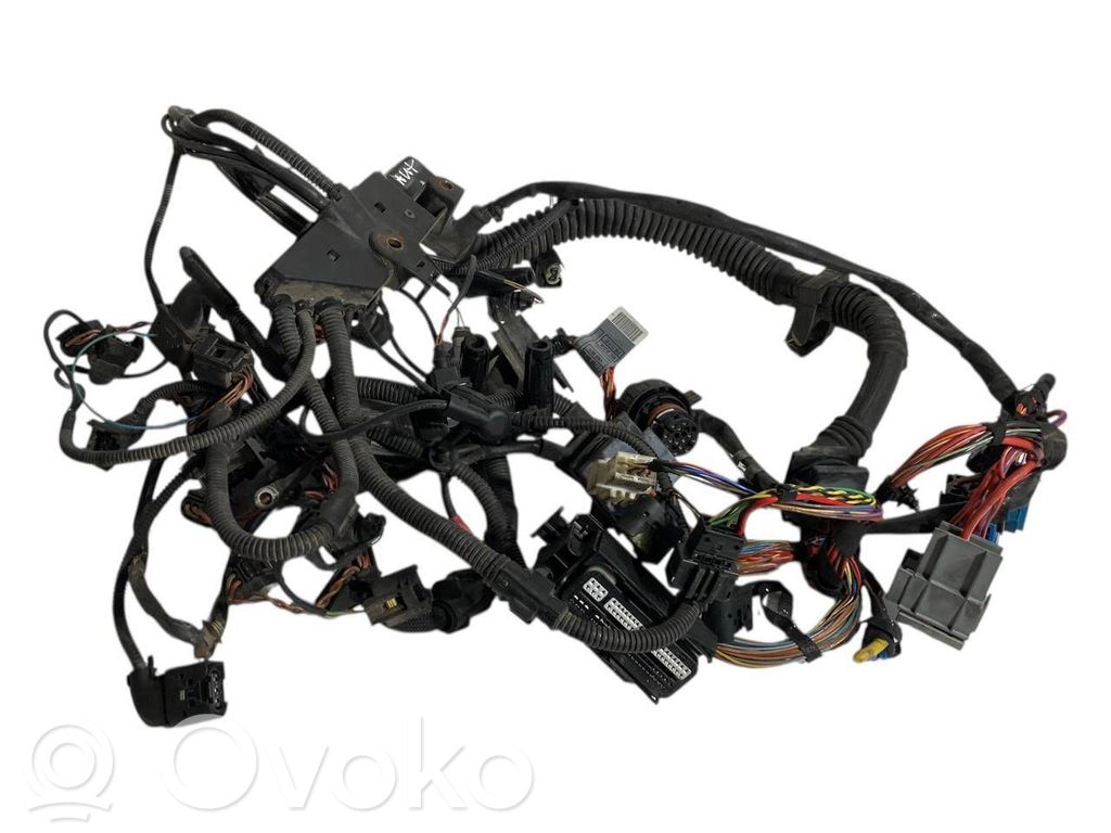 Жгут проводов двигателя