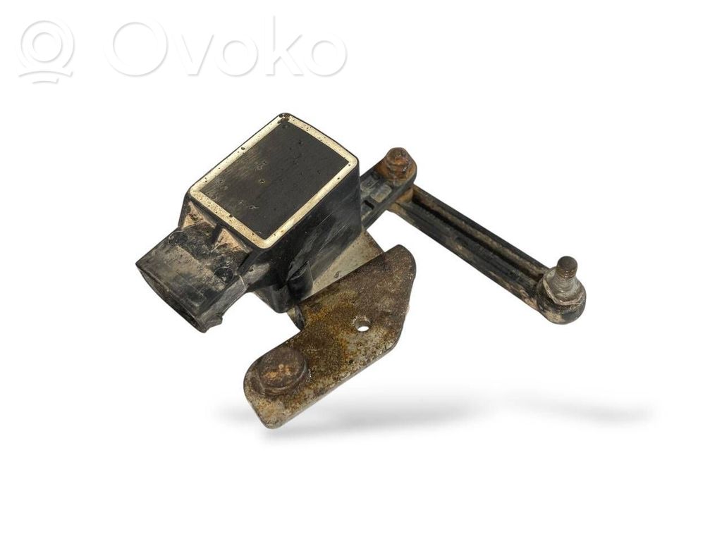 Augstuma sensors (priekšējo lukturu)