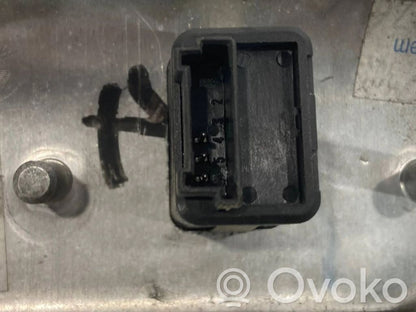 Citu veidu slēdži / pogas / pārslēdzēji