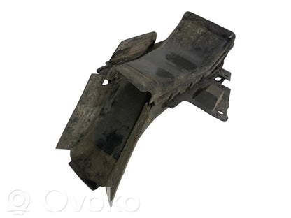 Brake cooling air duct