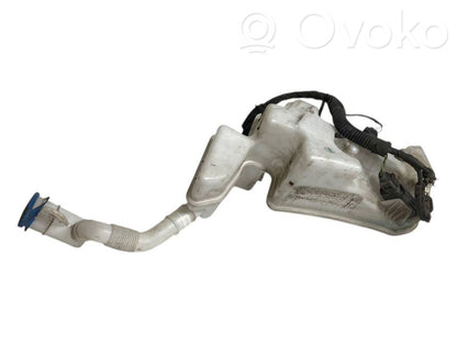 Logu šķidruma tvertne