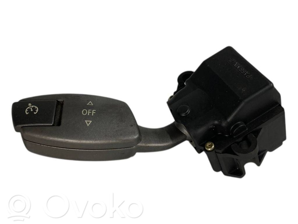 Kruīza kontroles (autopilota) sviria