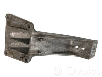 Dzinēja nostiprināšanas stiprinājums-kronšteins