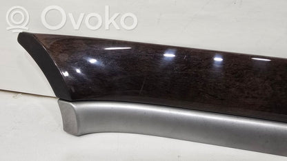 Decorative trim strip on the front