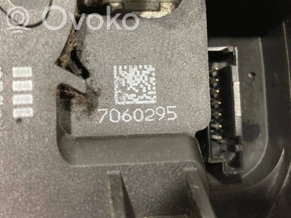 Aizmugurē slēdzene