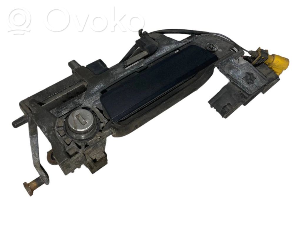 External opening handle