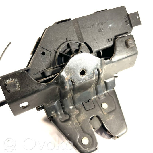 Замок задней крышки