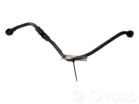 Oil supply pipe (in the crankcase)