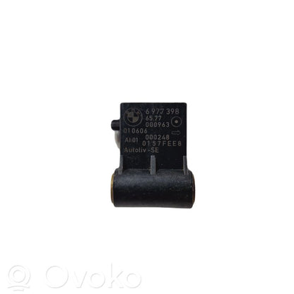 Airbag impact sensor