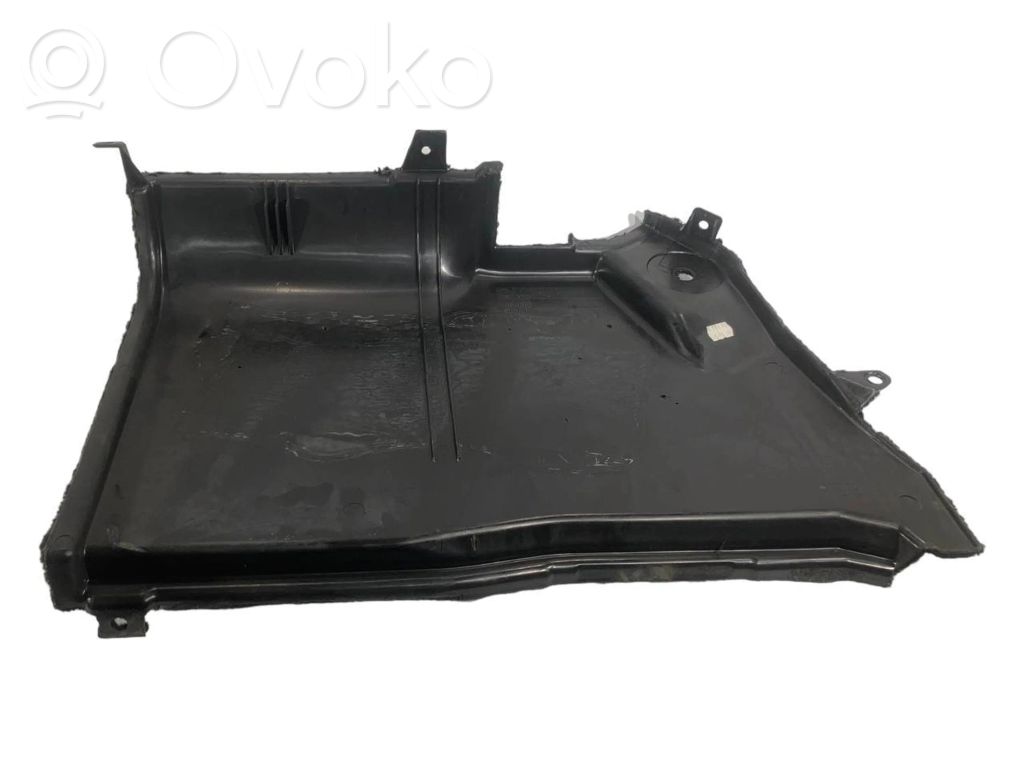 Side decorative trim panel