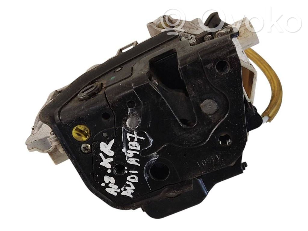 Aizmugurē slēdzene