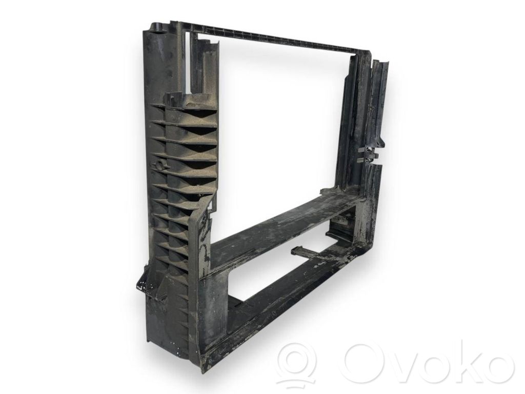 Radiatoru dekoratīvā apdare