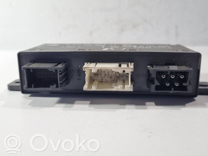 Durvju vadības bloks