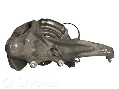 Priekšējā riteņa rumbas vārpstas šarnīrs (stupica, capfa)