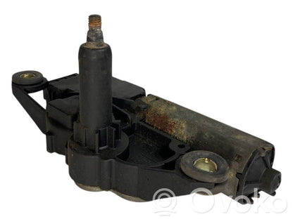 Aizmugurējā loga tīrītāja motoriņš