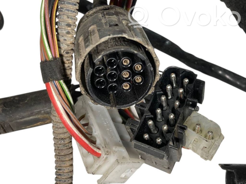 Dzinēja vadu instalācija