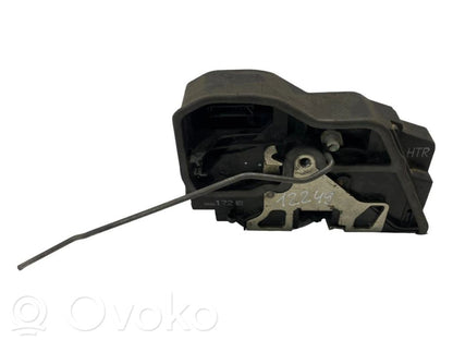 Aizmugurē slēdzene