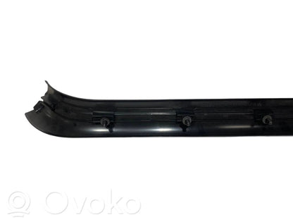 Front sill trim (inner)
