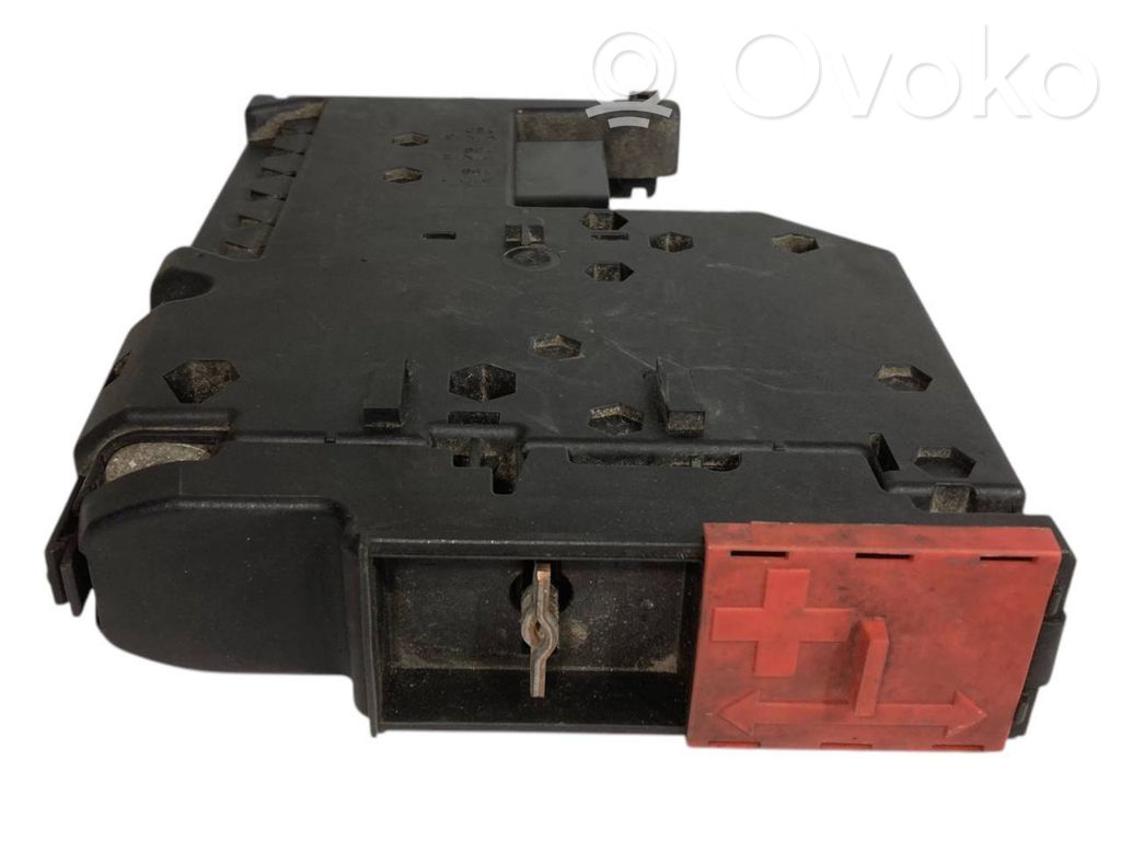 Plusa vadu savienošanas mezgls