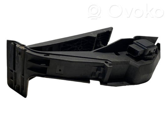 Педаль акселератора