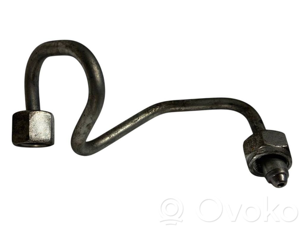 Degvielas caurulīte (-es)