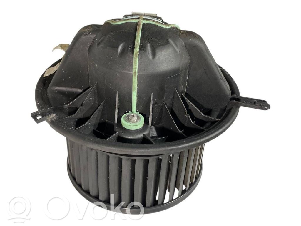 Mazā radiatora ventilators
