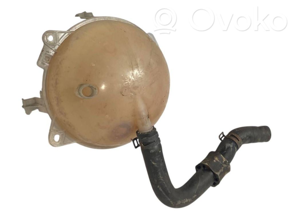 Dzesēšanas šķidruma izplešanās tvertne