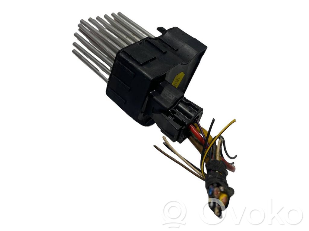 Mazā radiatora ventilatora reostats