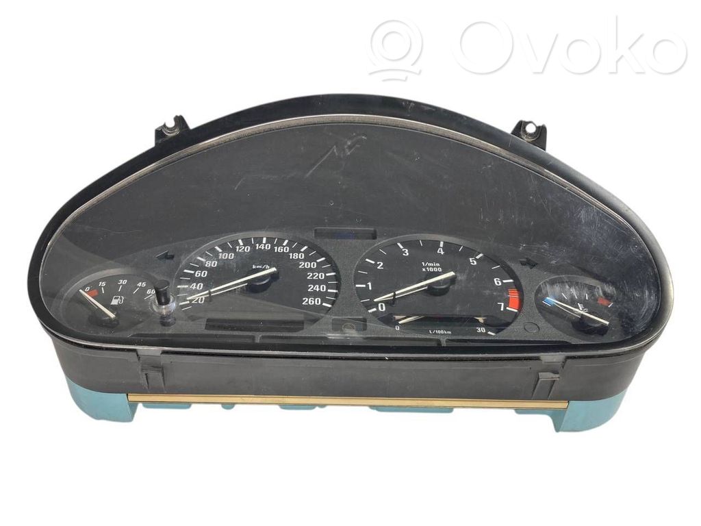 Spidometrs (instrumentu panelī)