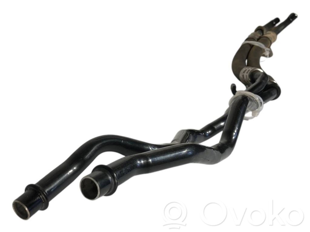 Pārnesumkārbas eļļas dzesētāja caurulīte (-es) / šļūtene (-es)