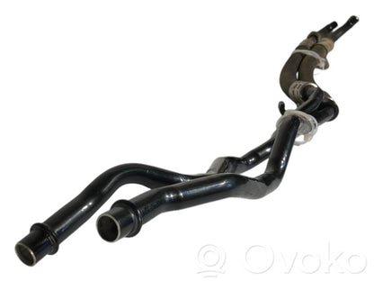 Pārnesumkārbas eļļas dzesētāja caurulīte (-es) / šļūtene (-es)