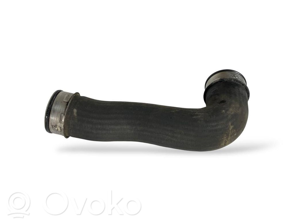 Interkūlera šļūtene (-es) / caurule (-es)