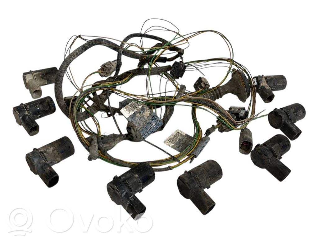 Parkošanas (PDC) sensoru vadu instalācija