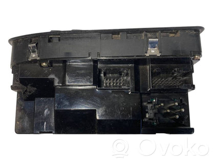 Elektrisko logu slēdzis