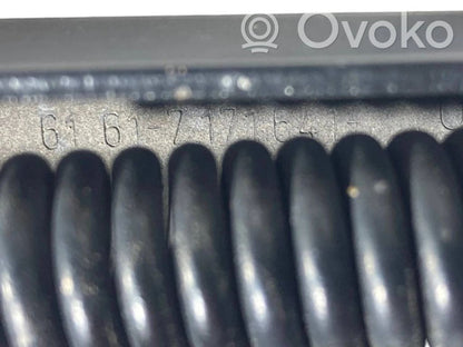 Windshield wiper arm