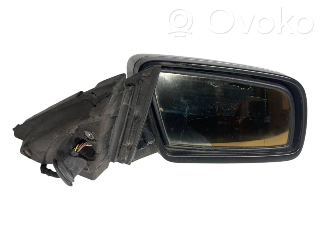 Spogulis (elektriski vadāms)