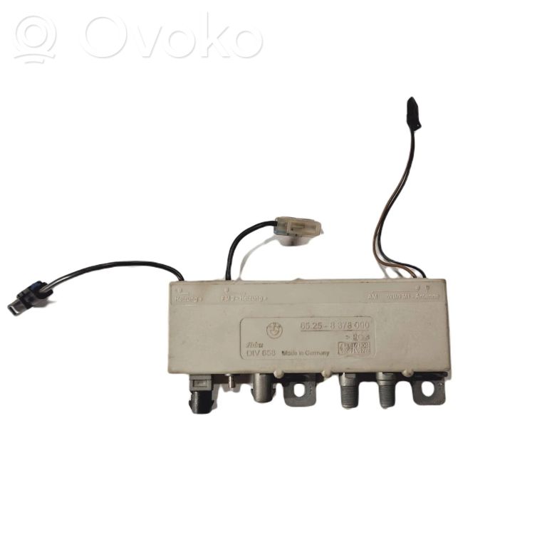 Antenas vadības bloks