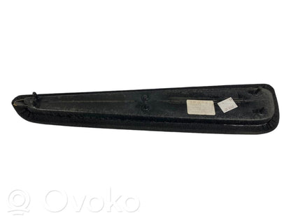 Cita veida salona detaļa