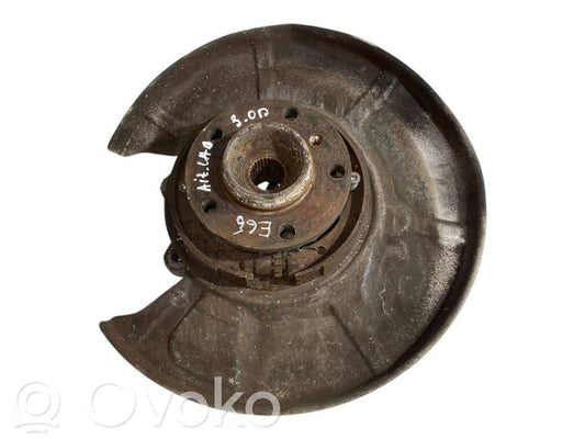 Aizmugurē riteņa rumbas vārpstas šarnīrs (stupica, capfa)