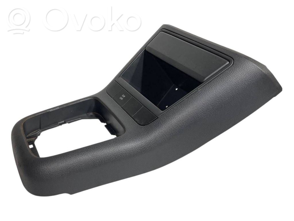 Ātrumu pārslēgšanas sviras dekoratīvā apdare (plastmasas)