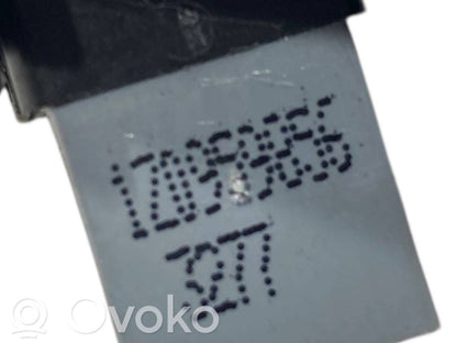 Elektrisko logu slēdzis