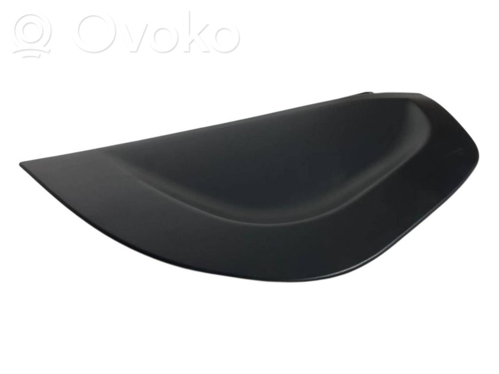 Paneļa dekoratīvās apdares vairogs (sānu)
