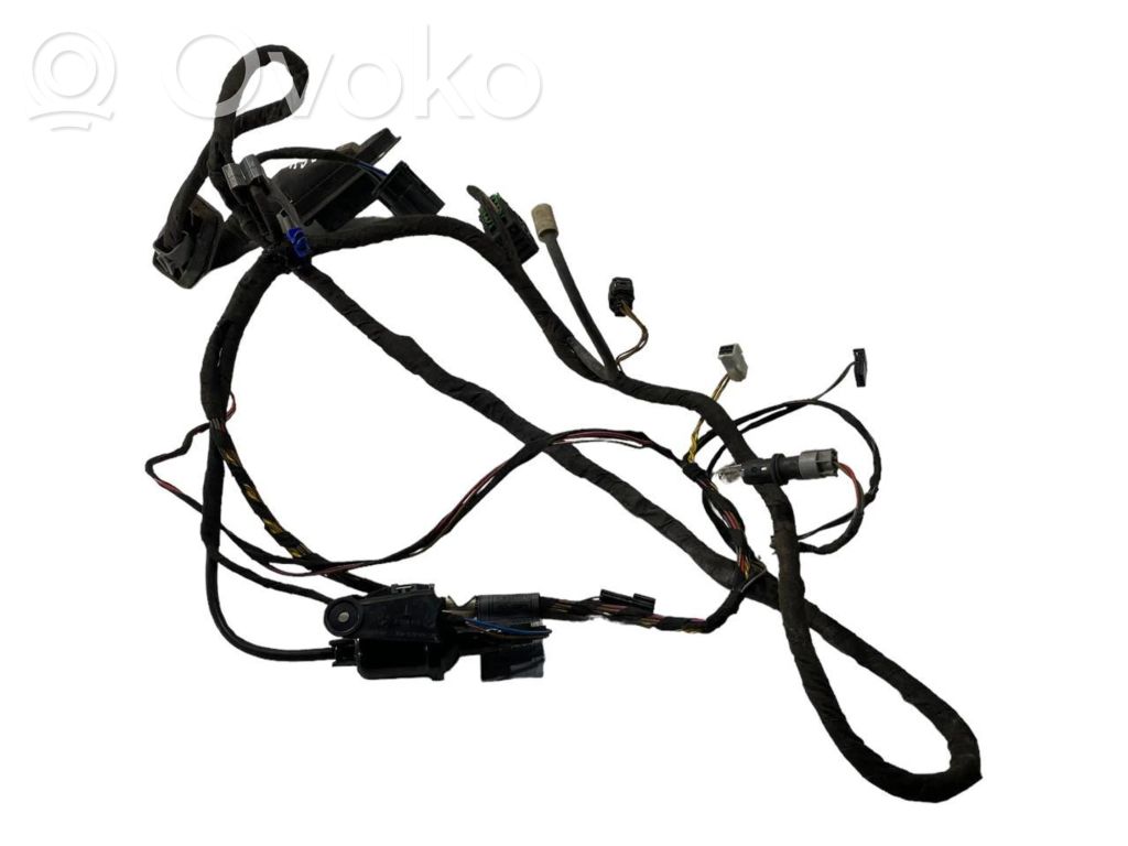 Монтаж проводки задней двери