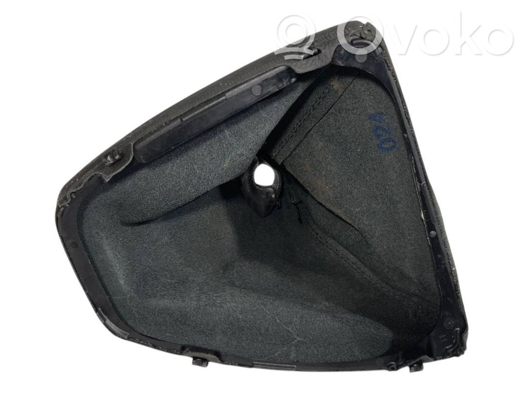 Декоративная отделка рычага переключения передач (кожа, наконечник)