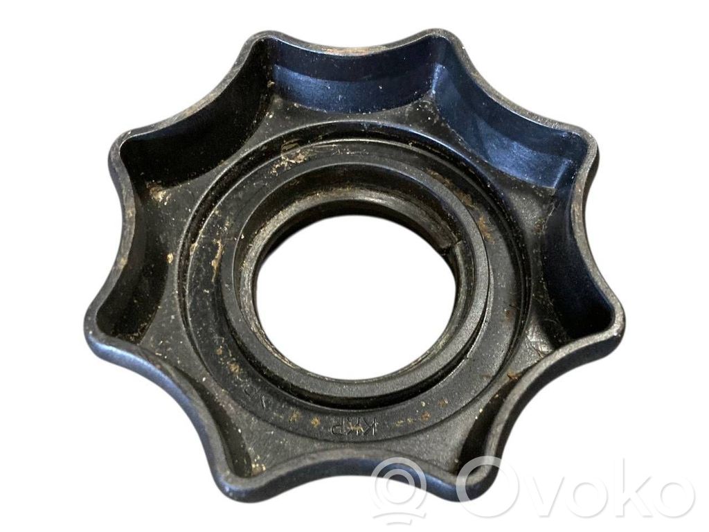 R 15 rezerves ritenis