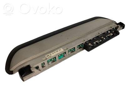 Papildu bremžu signāla lukturis