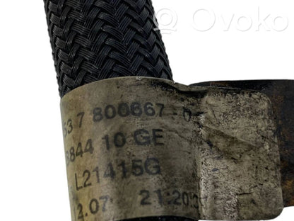 Degvielas caurulīte (-es)