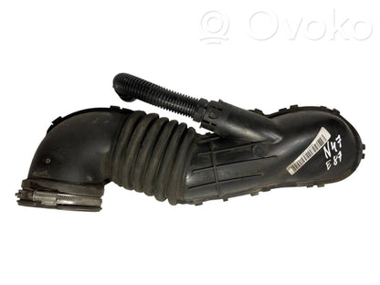 Šļūtene (-es) / caurule (-es)